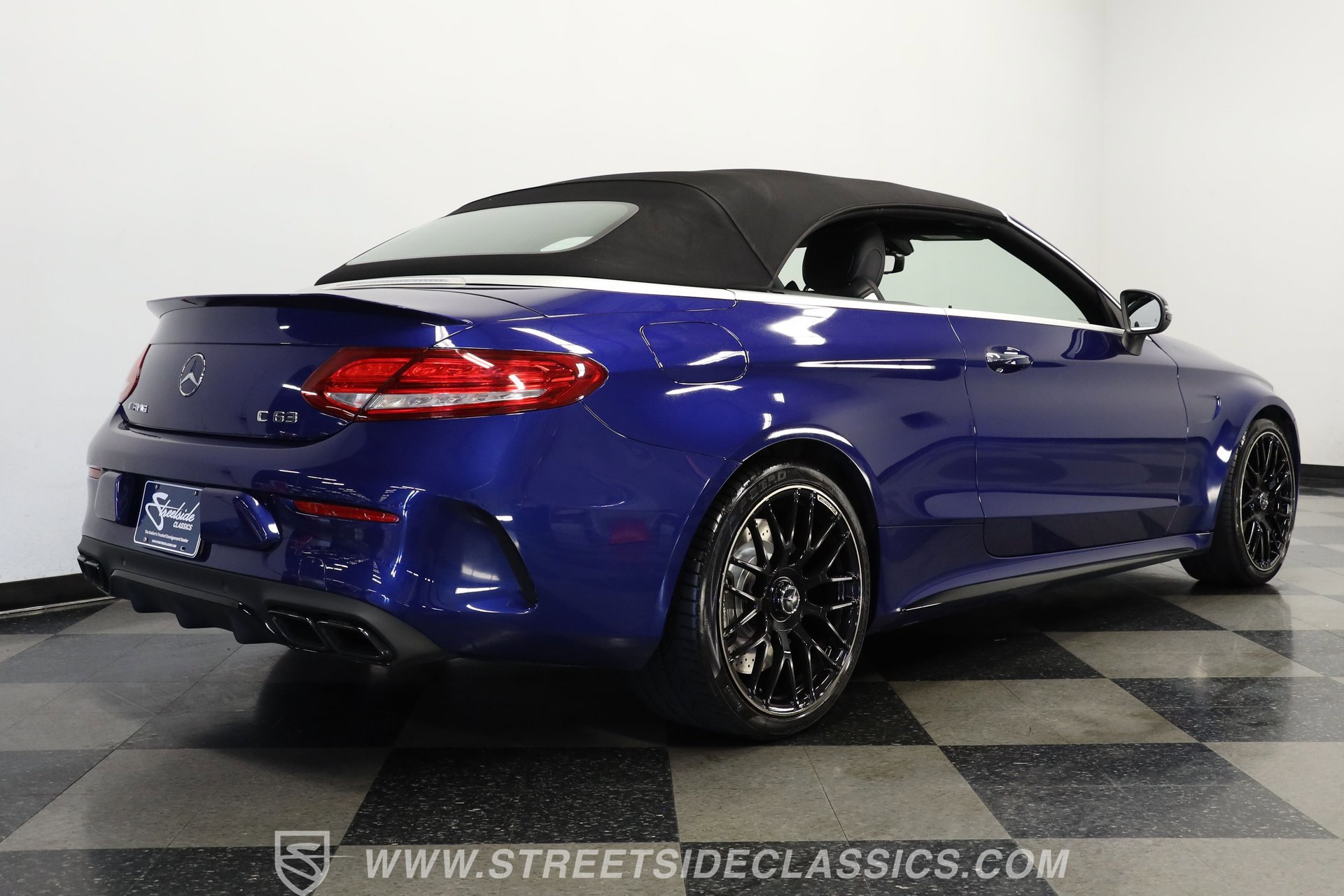 Used 2017 Mercedes-Benz C 63 AMG Cabriolet image 26