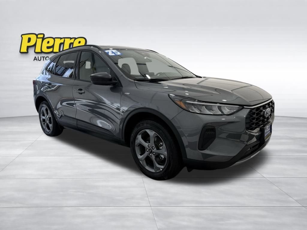 Certified 2025 Ford Escape ST-Line image 6