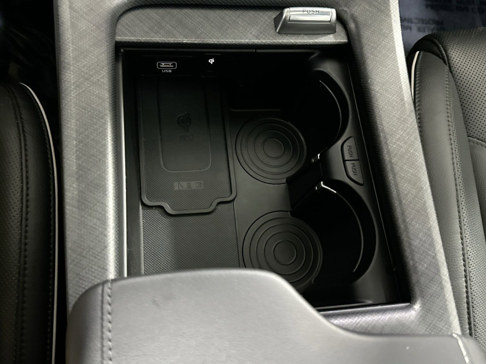 Used 2023 Hyundai Palisade Limited image 29