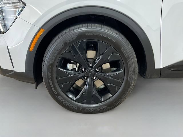 Certified 2025 Kia Sportage X-Line AWD/4WD image 32