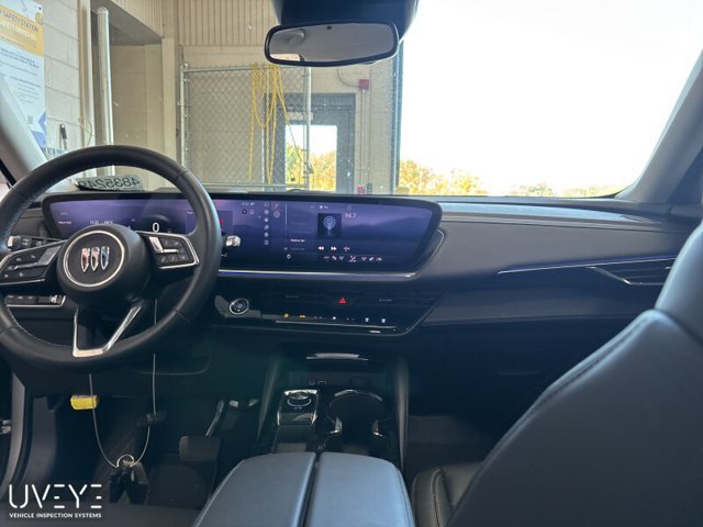 Used 2024 Buick Envision Preferred AWD/4WD image 4