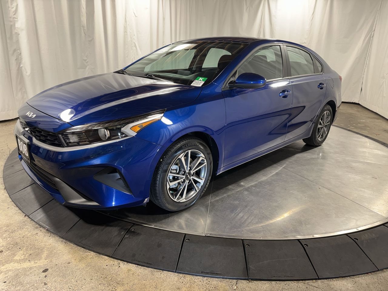 Certified 2023 Kia Forte LXS