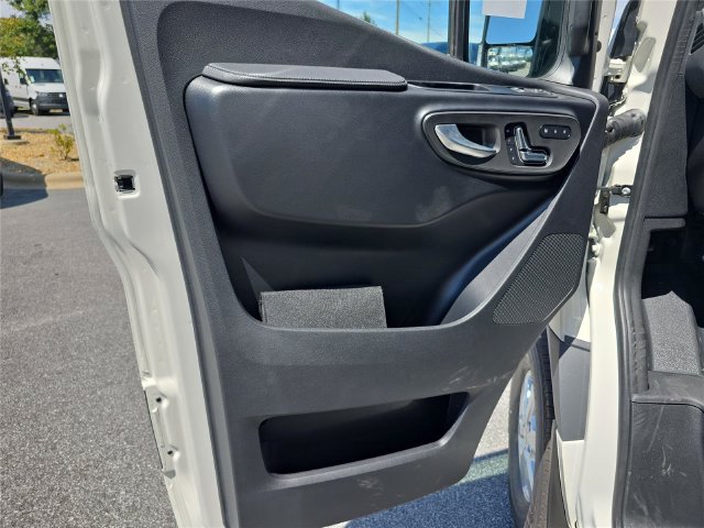 New 2026 Mercedes-Benz Sprinter 2500 image 12