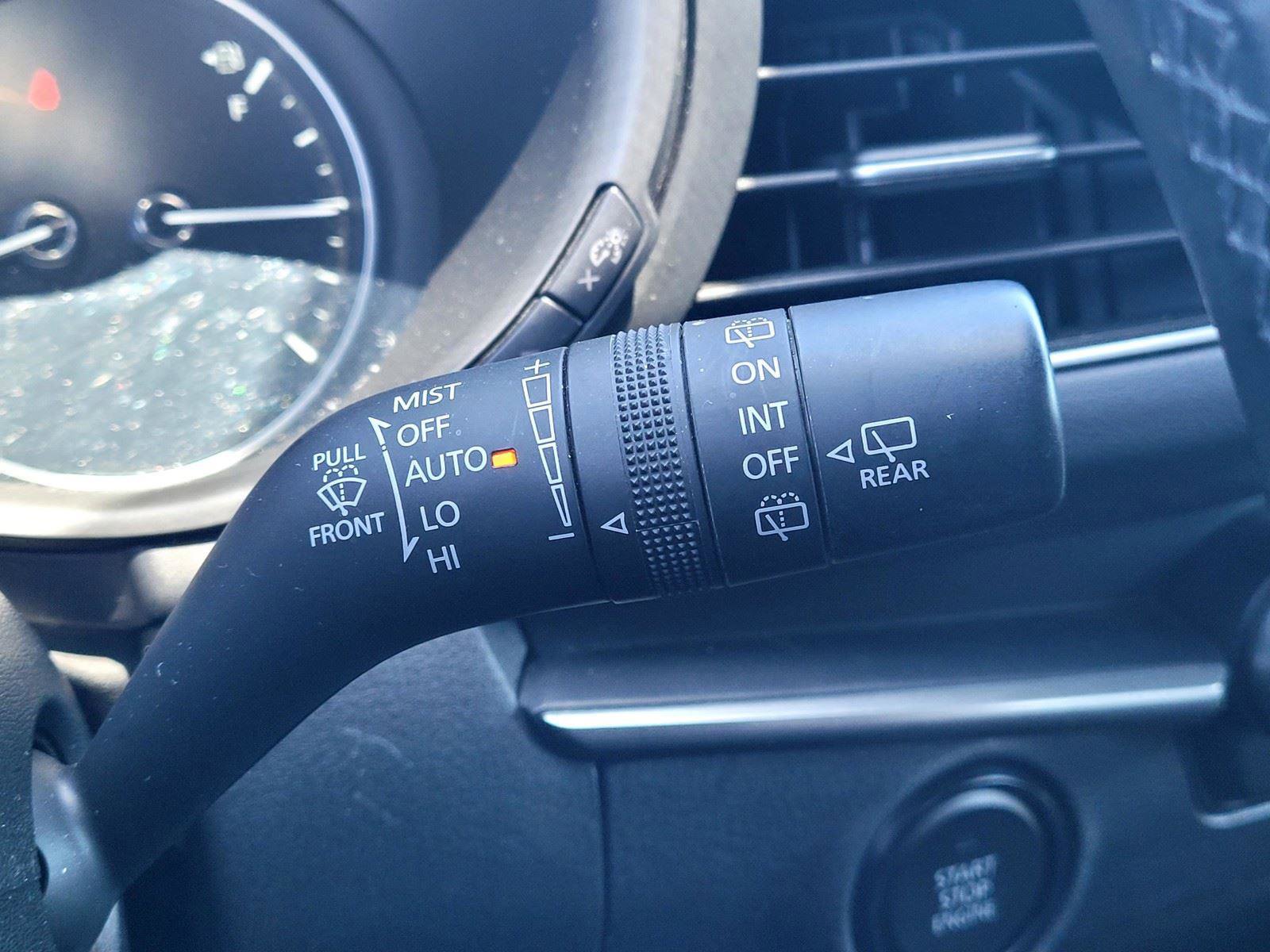 Used 2024 MAZDA MAZDA3 s FWD image 32