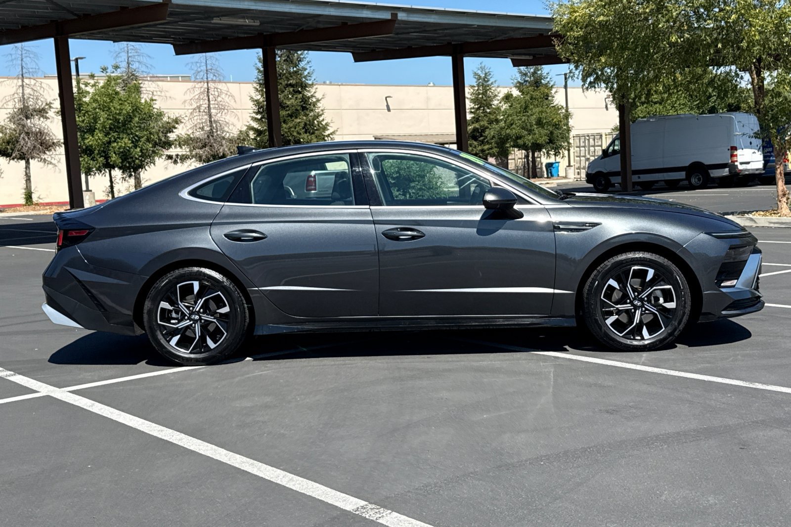 Used 2024 Hyundai Sonata SEL FWD image 10
