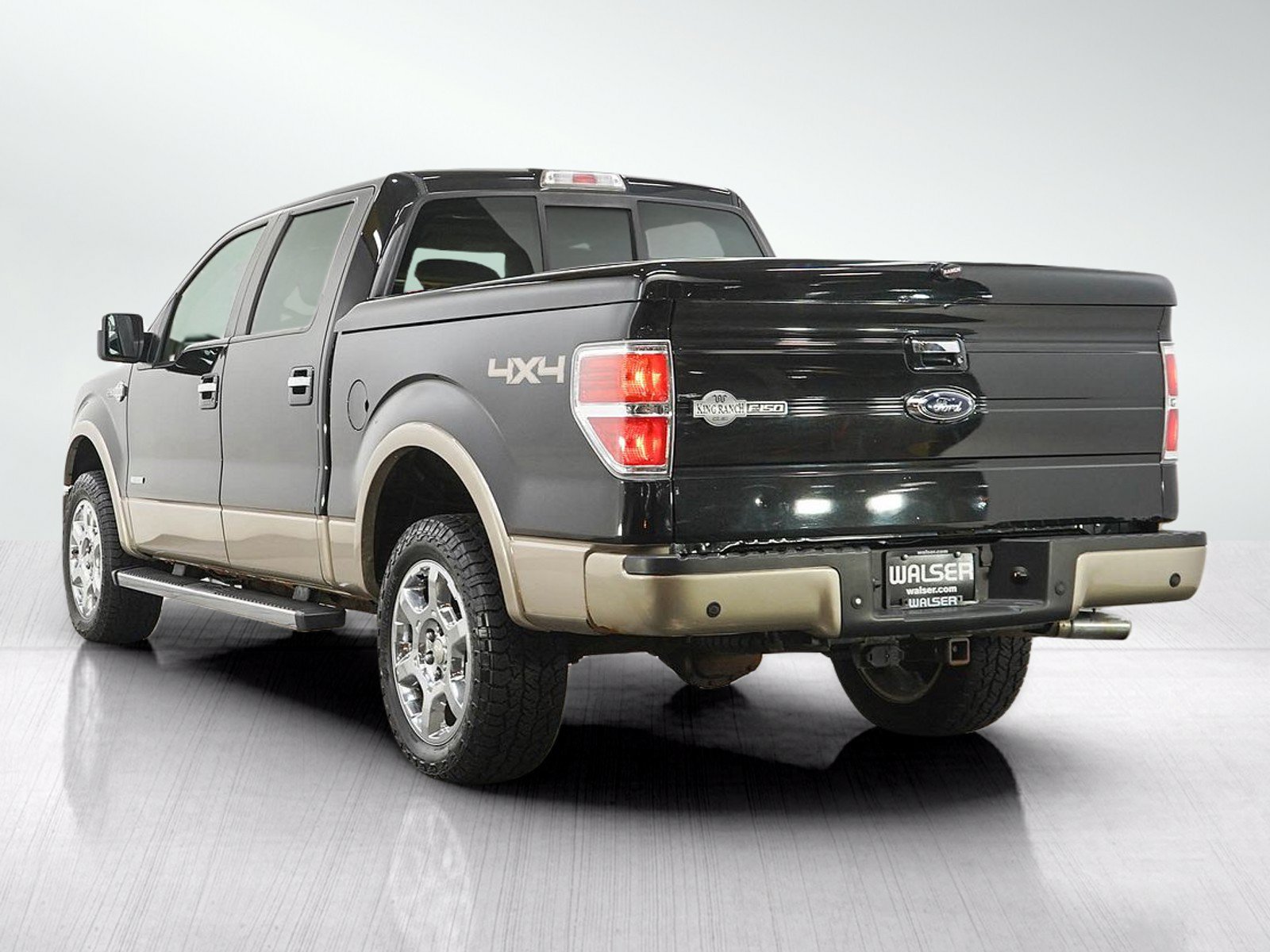 Used 2014 Ford F150 King Ranch w/ King Ranch Luxury Package AWD/4WD image 3