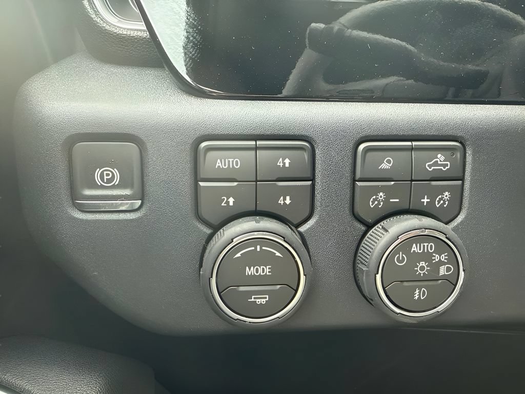 New 2026 Chevrolet Silverado 2500 LTZ w/ Trail Boss Package AWD/4WD image 15