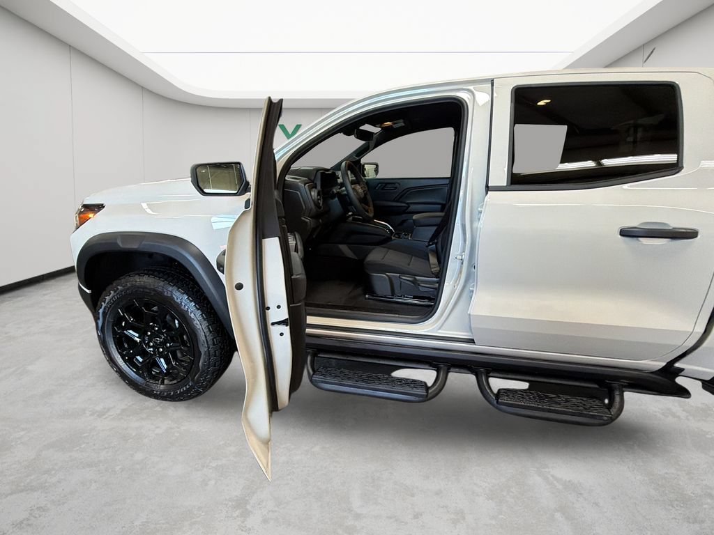 New 2026 Chevrolet Colorado Trail Boss AWD/4WD image 35