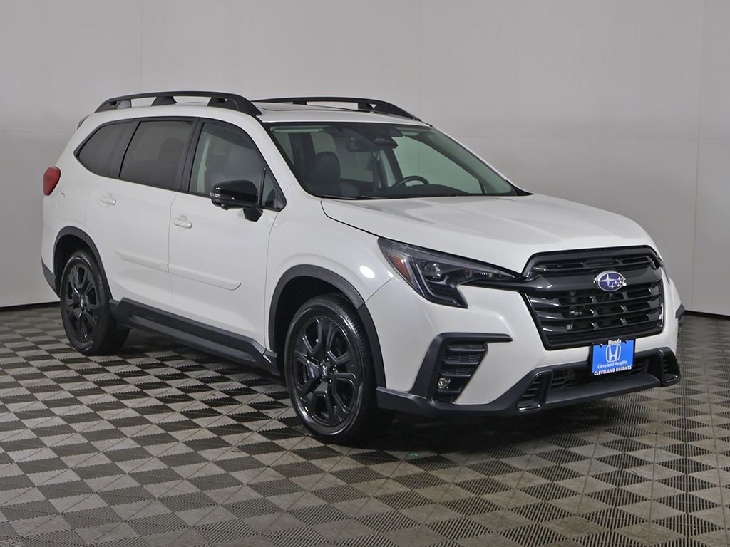 Used 2023 Subaru Ascent Onyx Edition Limited image 2