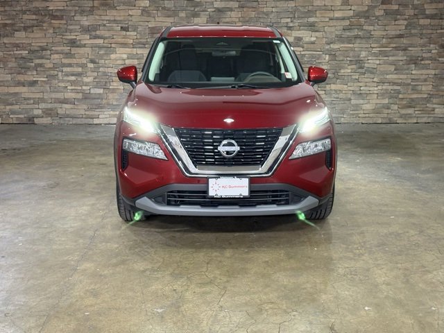 Used 2023 Nissan Rogue SV image 9
