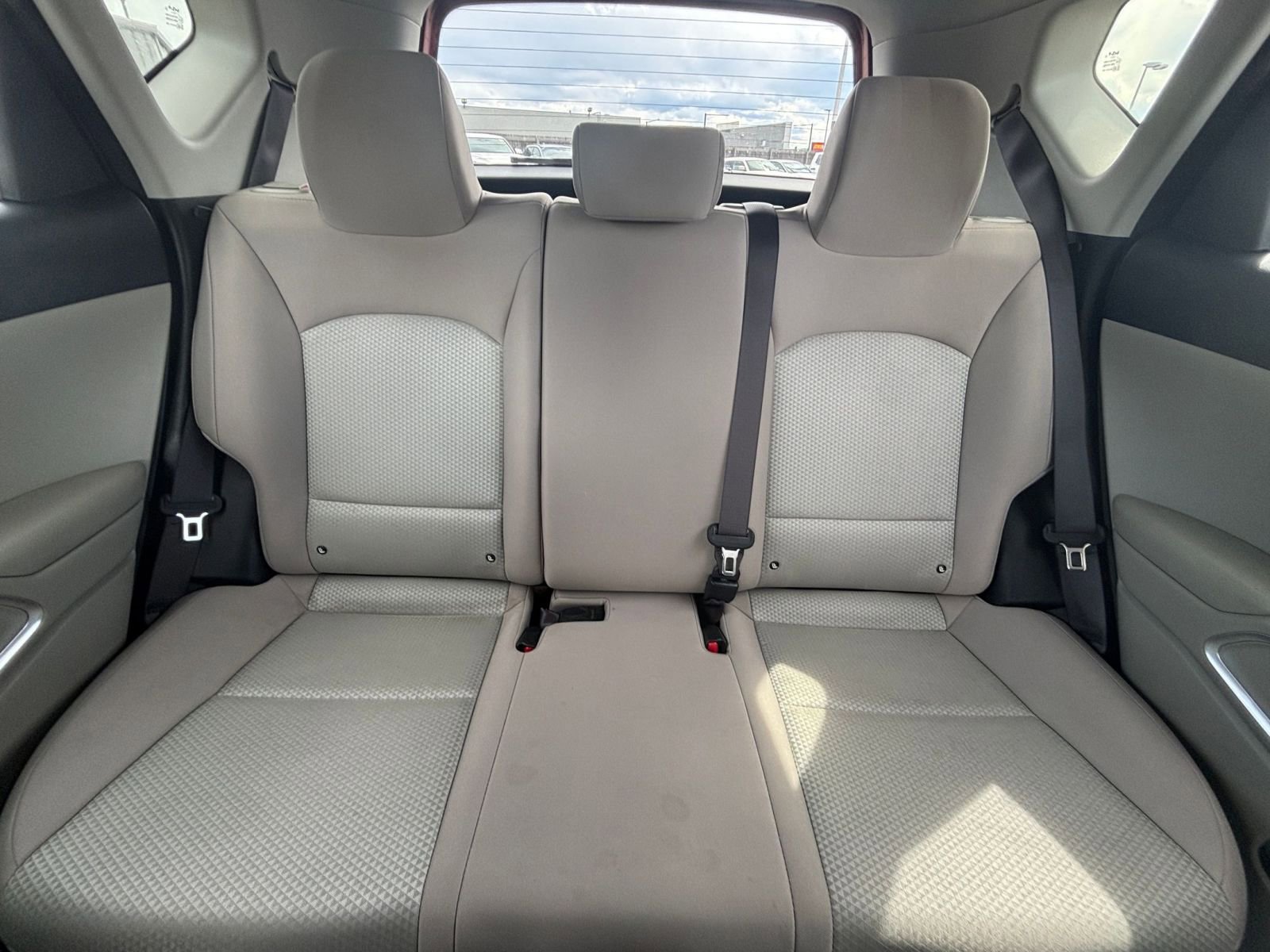 Used 2025 Kia Soul LX w/ LX Technology Package FWD image 35