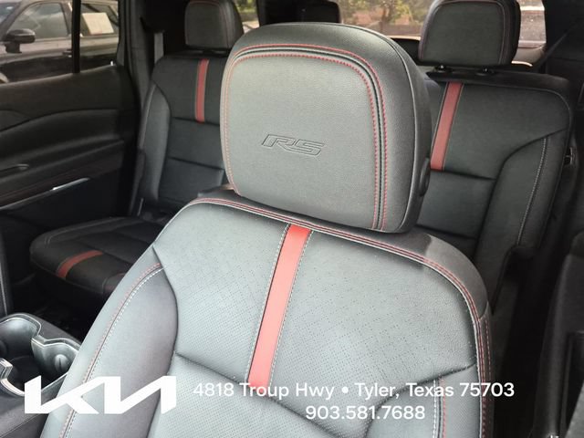 Used 2024 Chevrolet Traverse RS w/ LPO, Floor Liner Package AWD/4WD image 26