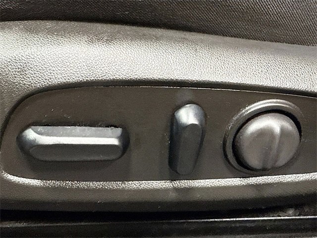 Used 2021 Chevrolet Malibu LT image 17