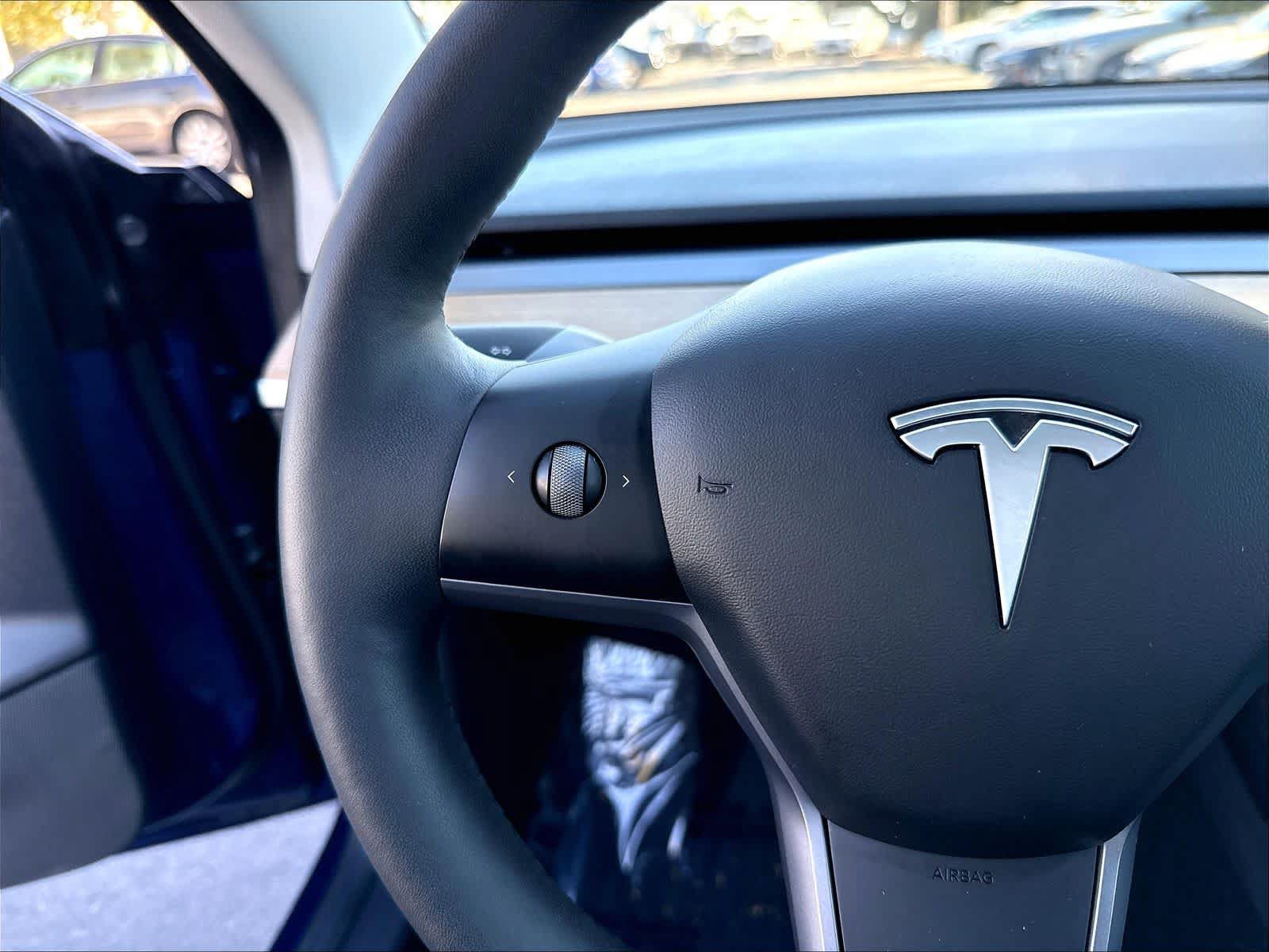 Used 2021 Tesla Model 3 Long Range AWD/4WD image 14