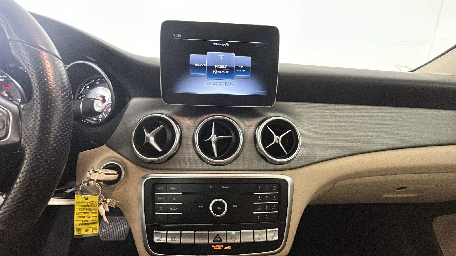 Used 2019 Mercedes-Benz GLA 250 4MATIC image 21