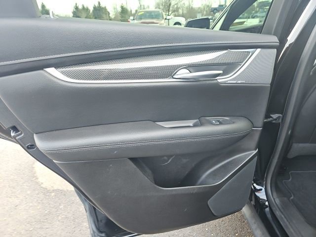 Certified 2023 Cadillac XT5 Sportv image 6