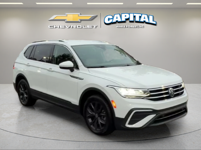 Used 2024 Volkswagen Tiguan SE AWD/4WD image 7