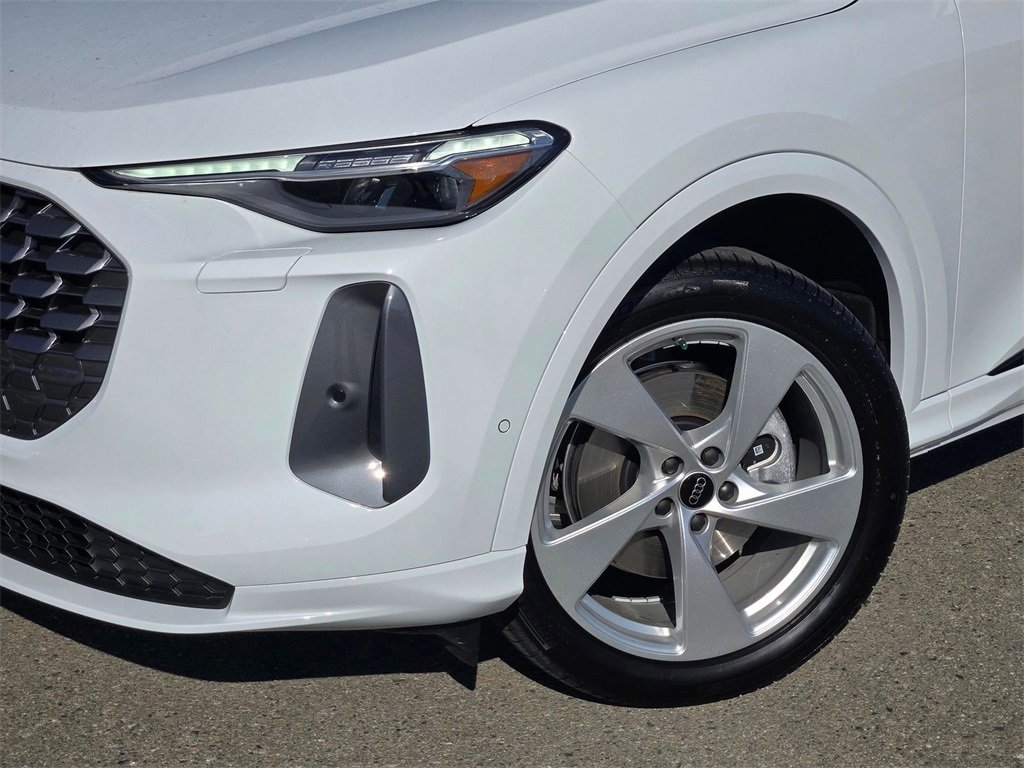 New 2025 Audi Q5 2.0T Premium Plus image 9