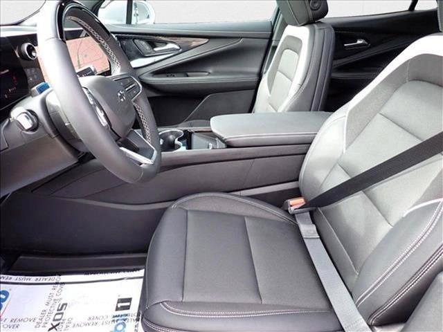 New 2025 Chevrolet Blazer EV LT w/ Super Cruise Package AWD/4WD image 11
