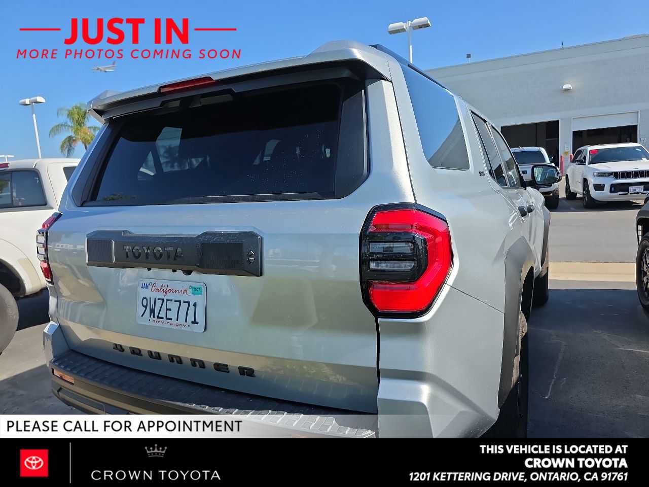 Used 2026 Toyota 4Runner SR5 AWD/4WD image 3