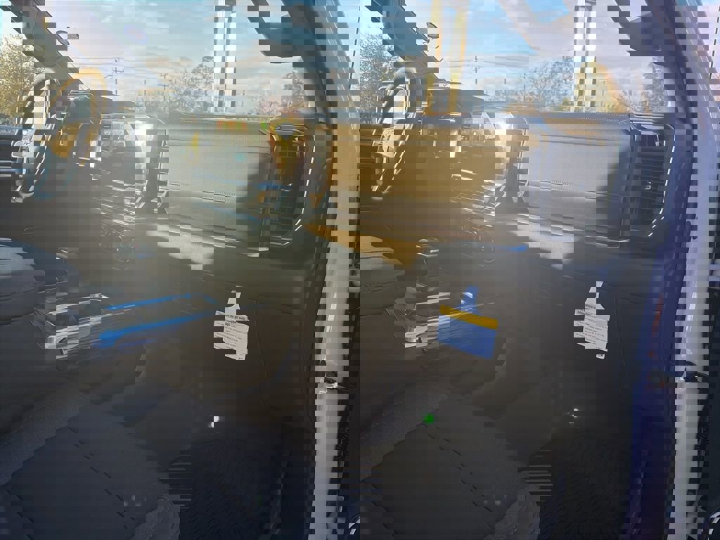 New 2026 Chevrolet Silverado 1500 RST w/ Dark Appearance Package image 15