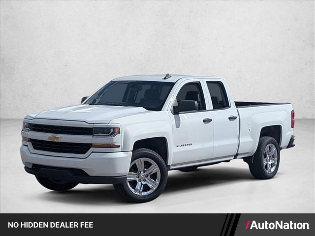 Used 2018 Chevrolet Silverado 1500 Custom w/ Custom Convenience Package RWD image 1