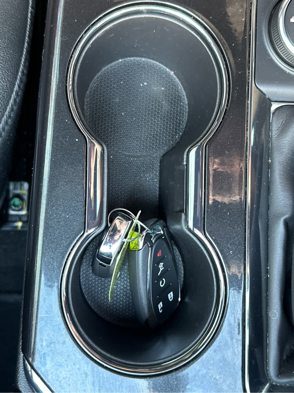 Certified 2024 Chevrolet Blazer RS w/ Driver Confidence II Package image 34