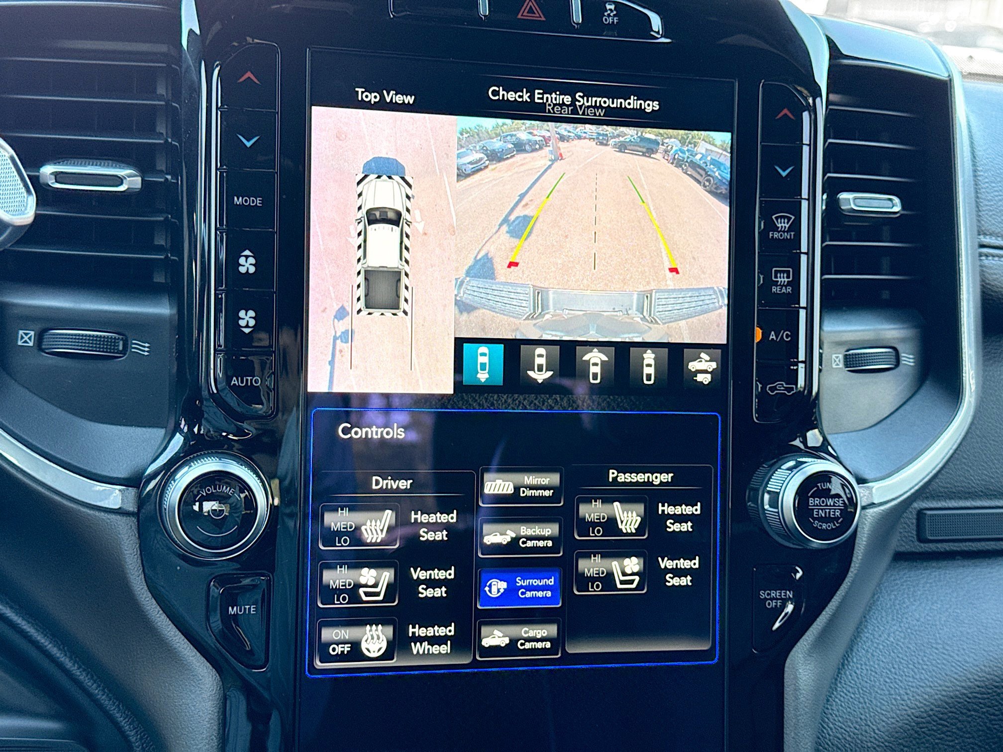 Used 2020 RAM 2500 Laramie image 32