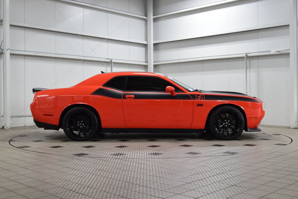 Used 2019 Dodge Challenger R/T Scat Pack w/ T/A Package RWD image 9