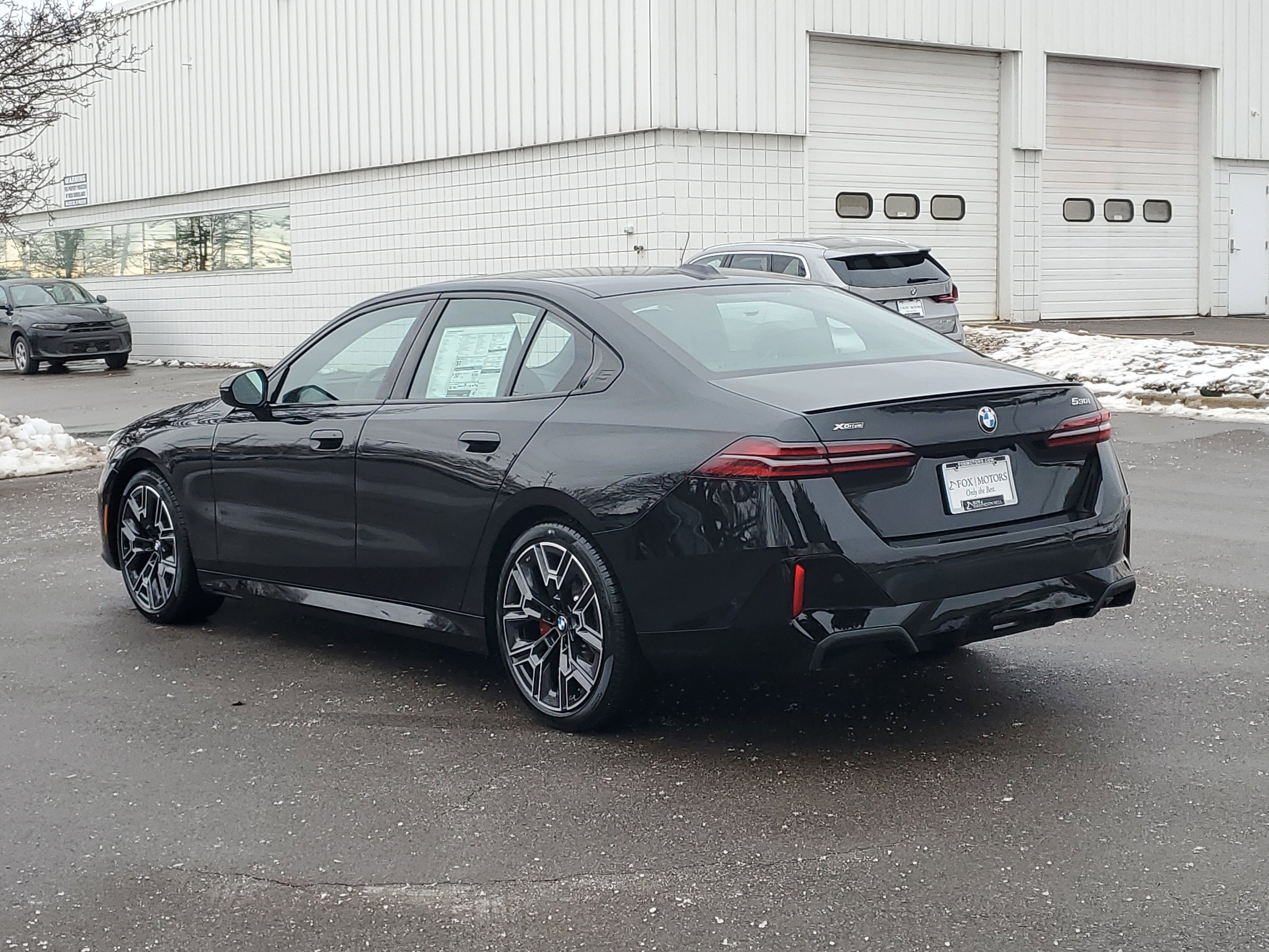 New 2026 BMW 530i xDrive w/ M Sport Package video 2