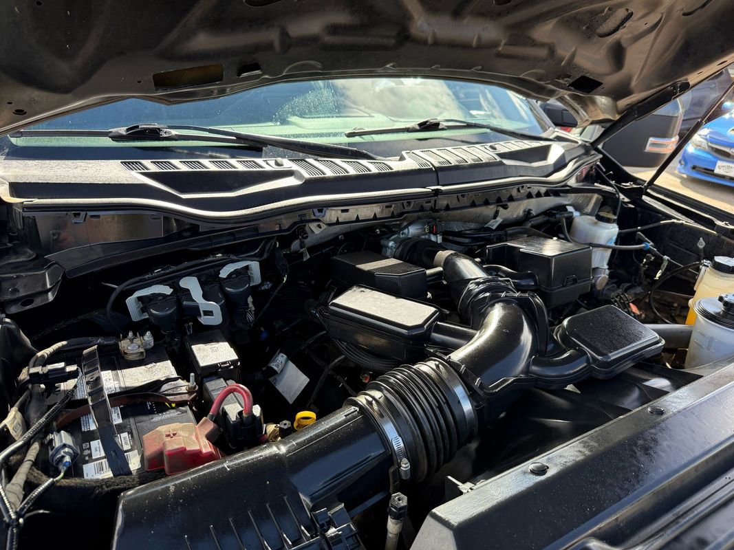 Used 2022 Ford F350 Lariat w/ FX4 Off-Road Package image 40