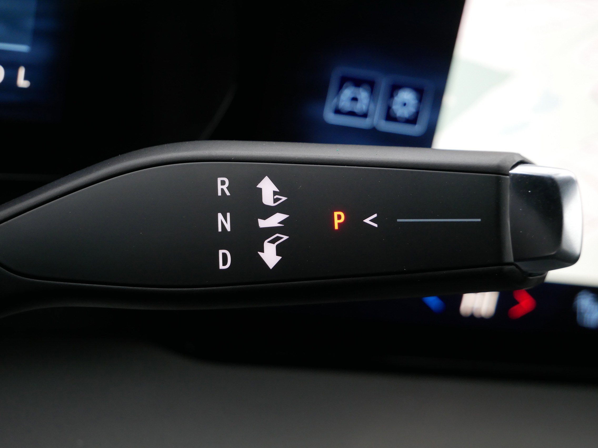 New 2026 Chevrolet Traverse LT w/ Midnight/Sport Edition image 9