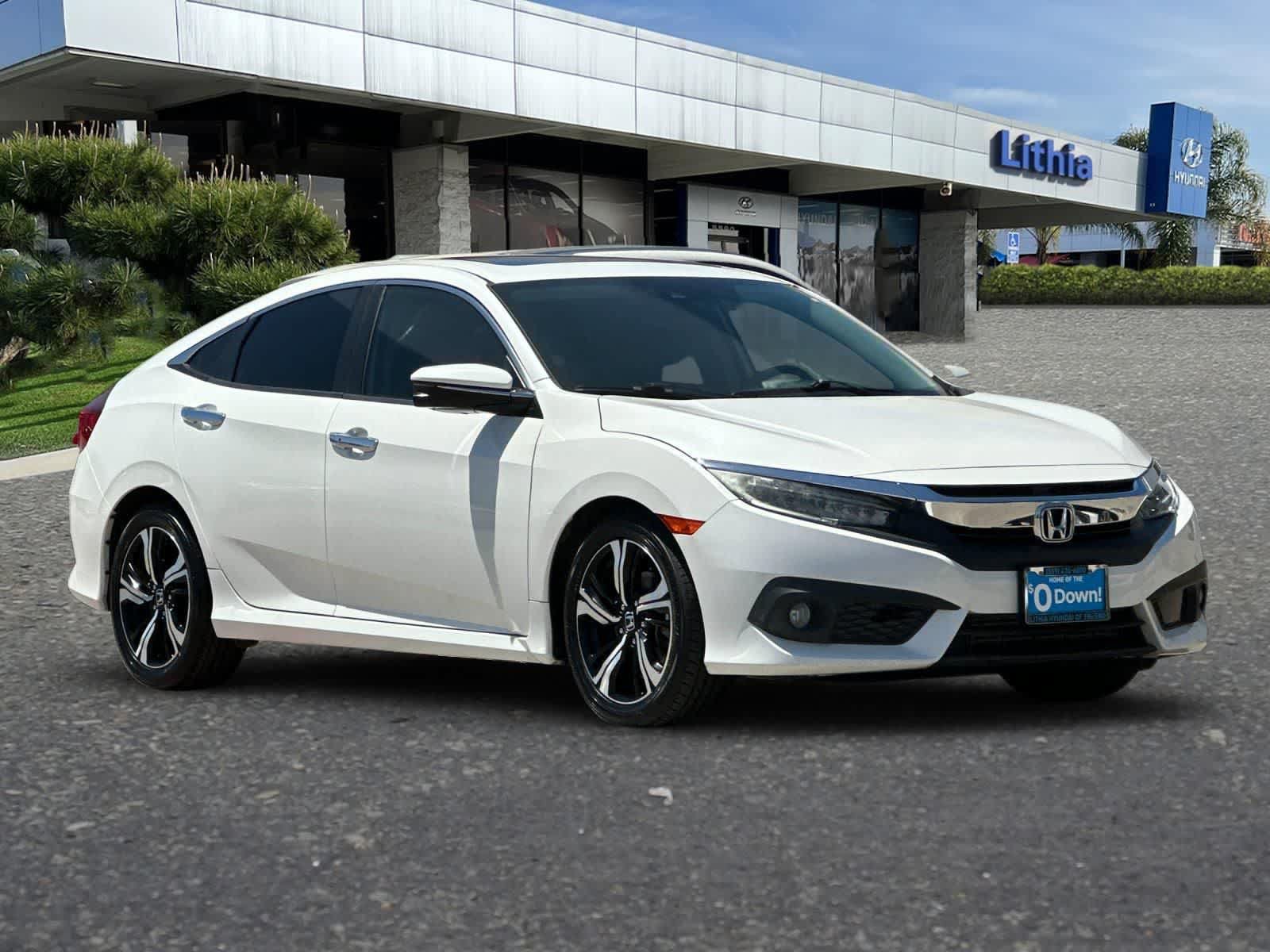 Used 2017 Honda Civic Touring image 10
