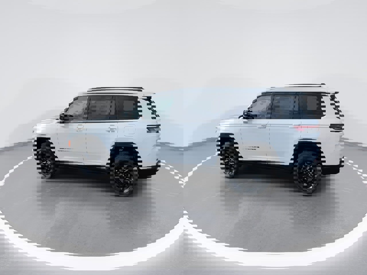 New 2025 Jeep Grand Cherokee L Altitude image 11