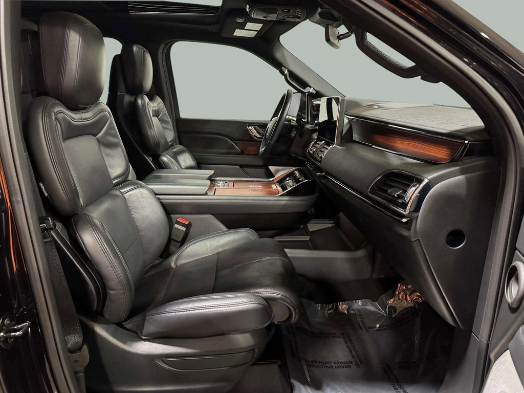 Certified 2023 Lincoln Navigator Reserve image 29