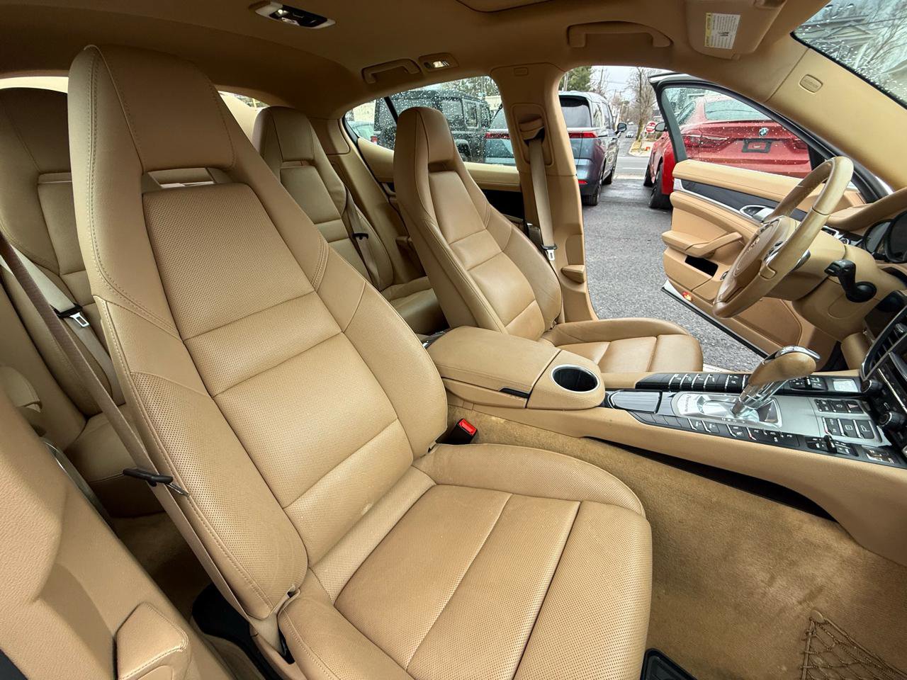 Used 2014 Porsche Panamera S image 26