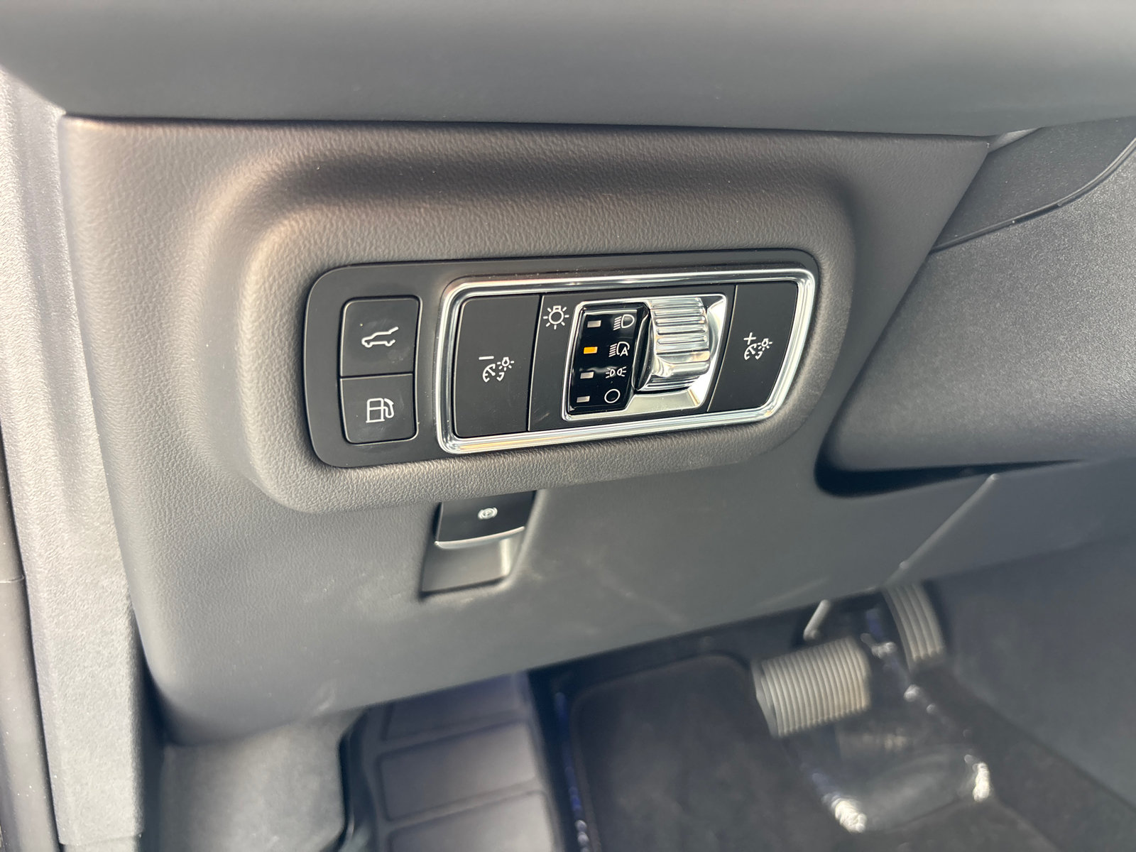 New 2026 Lincoln Nautilus Premier AWD/4WD image 14