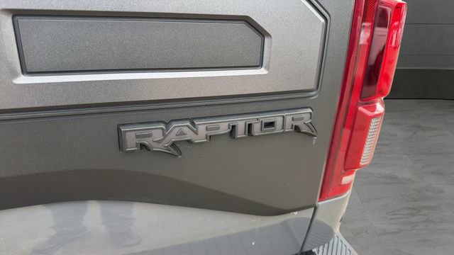 Used 2020 Ford F150 Raptor w/ Equipment Group 802A Luxury image 37