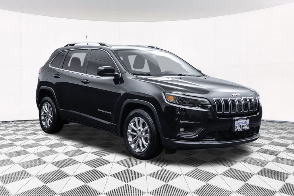 Used 2019 Jeep Cherokee Latitude w/ Popular Appearance Group image 12