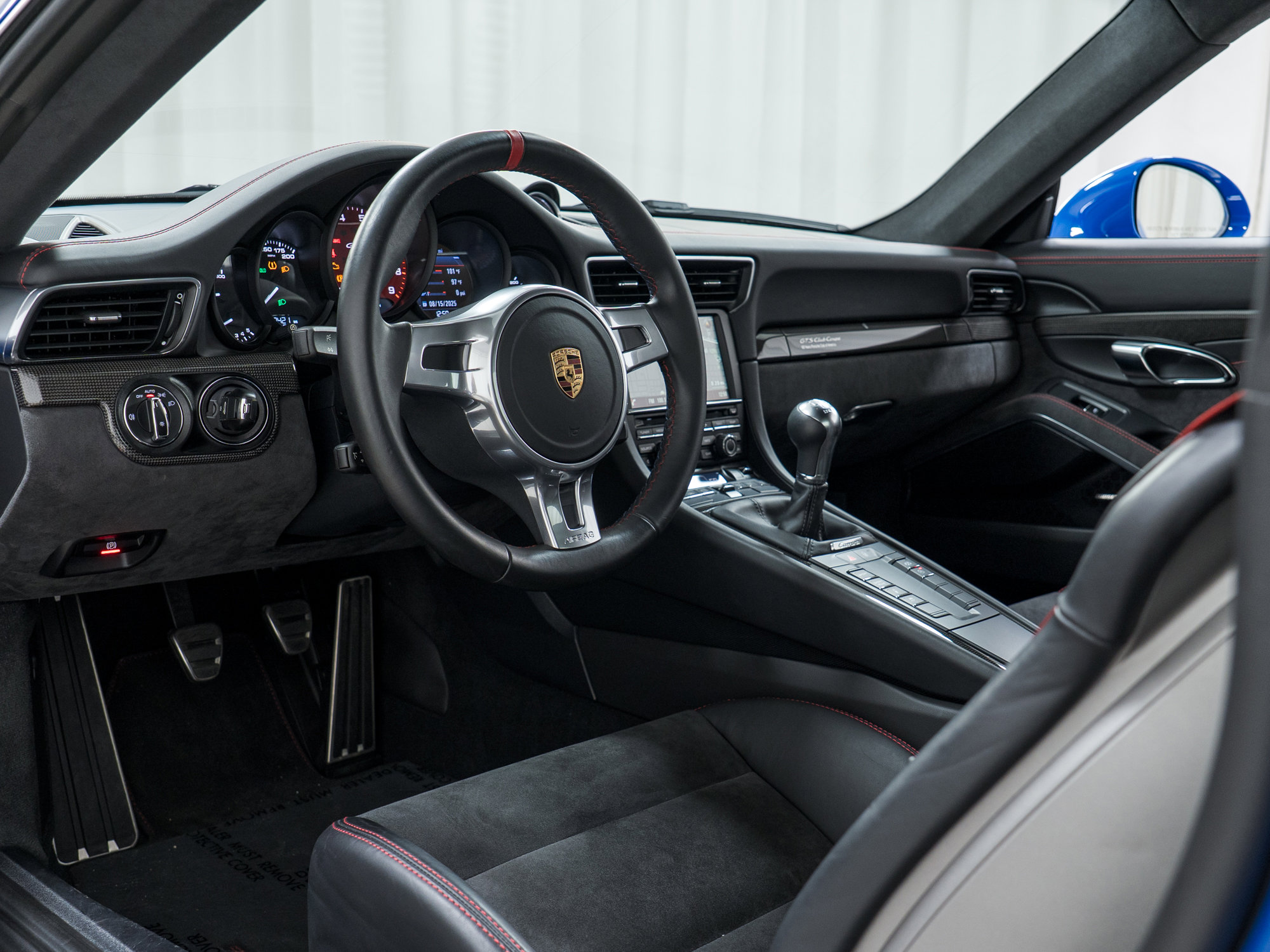 Certified 2016 Porsche 911 Carrera GTS image 17