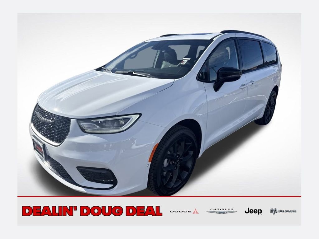 New 2026 Chrysler Pacifica Limited w/ S Appearance Package AWD/4WD image 1