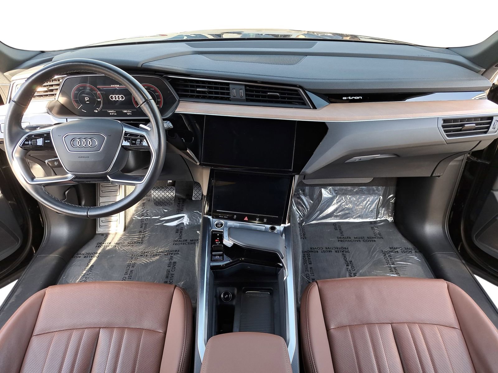 Used 2024 Audi Q8 e-tron Premium Plus w/ Premium Plus Package image 9