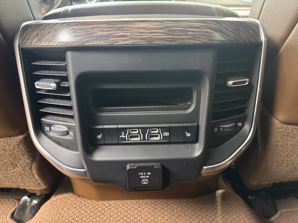 Used 2020 RAM 2500 Laramie AWD/4WD image 32