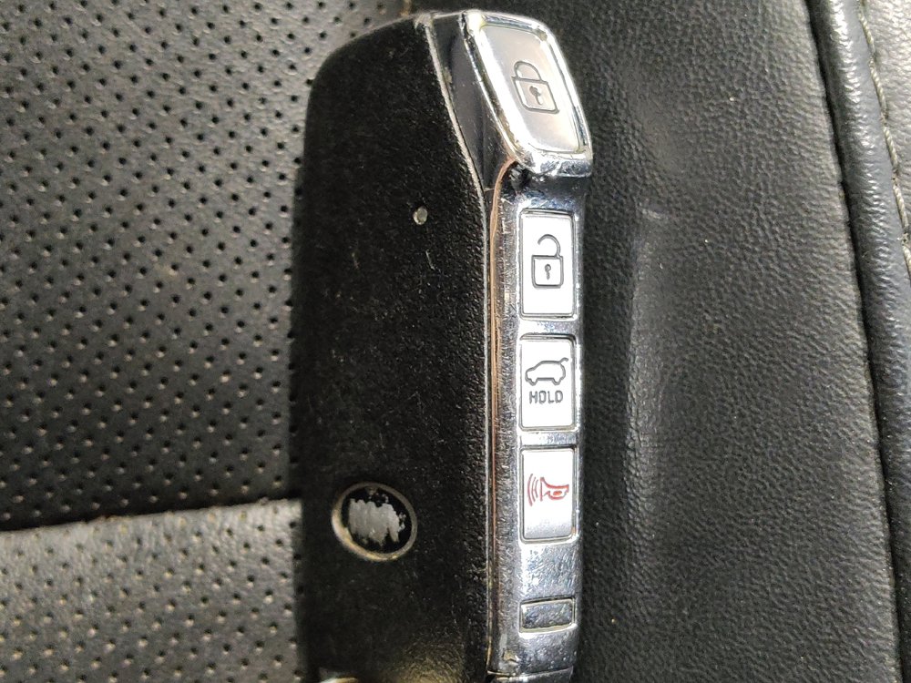 Used 2020 Kia Telluride LX FWD image 32