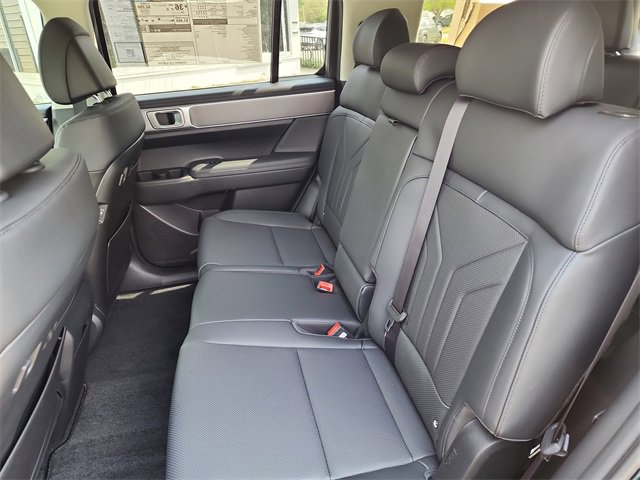 New 2025 Hyundai Santa Fe SEL image 16