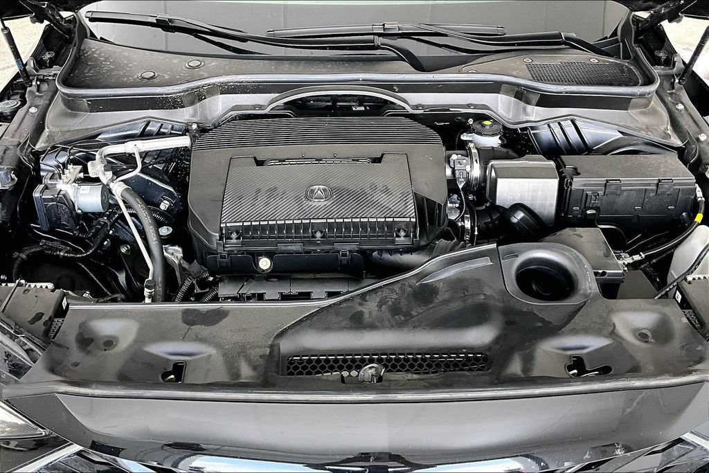 Certified 2026 Acura MDX FWD w/ Technology Package image 12