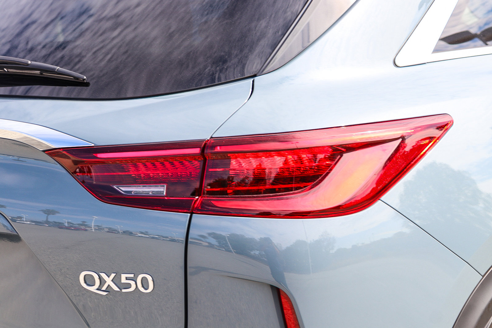 Used 2022 INFINITI QX50 Luxe image 10