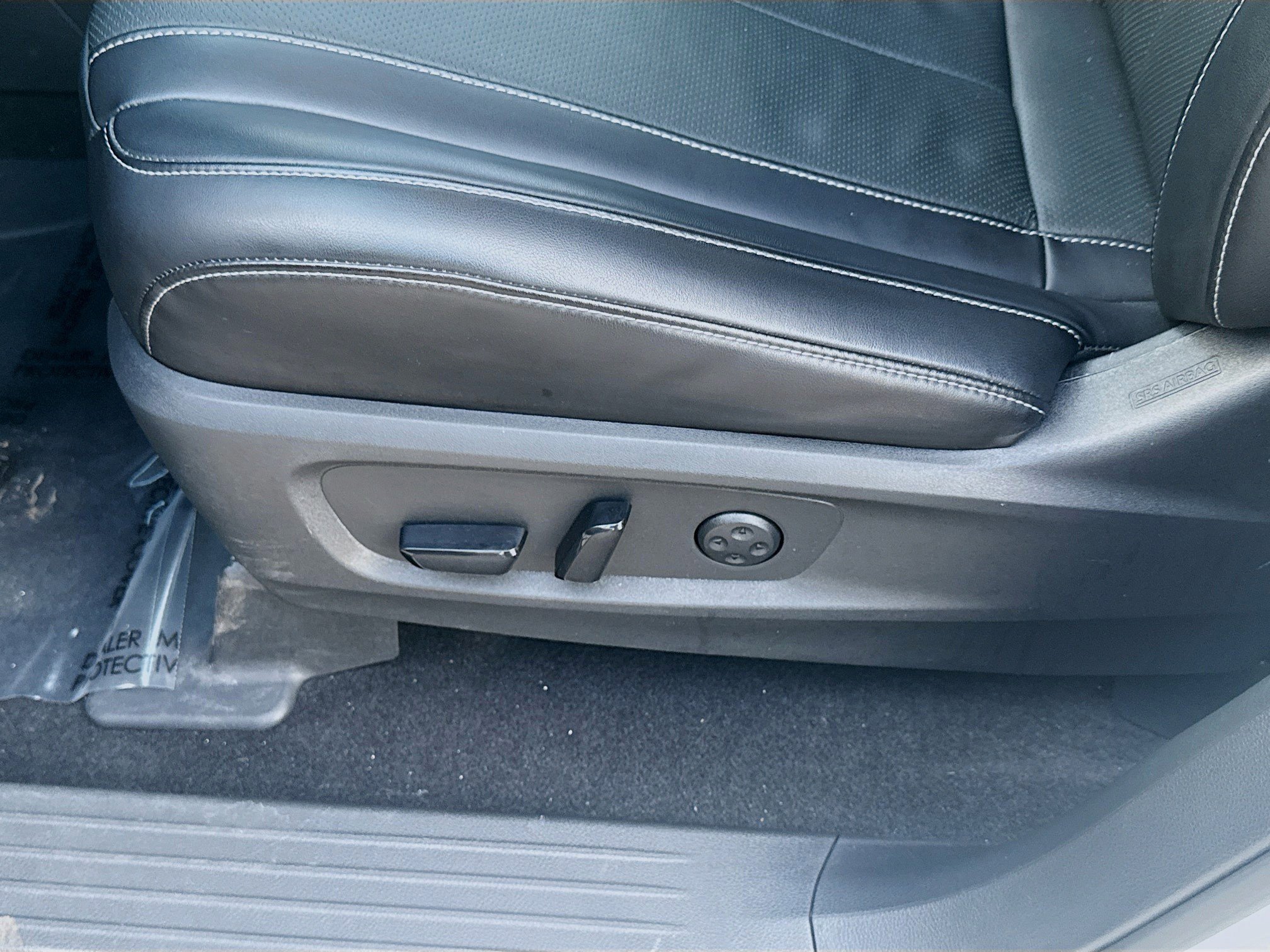 Used 2023 INFINITI QX60 Luxe w/ Cargo Package image 19