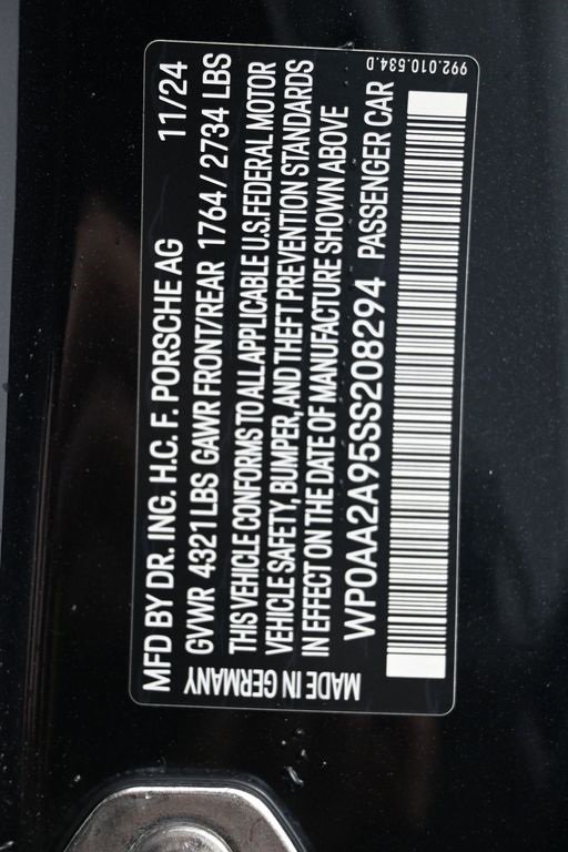 Used 2025 Porsche 911 Carrera w/ Premium Package image 30