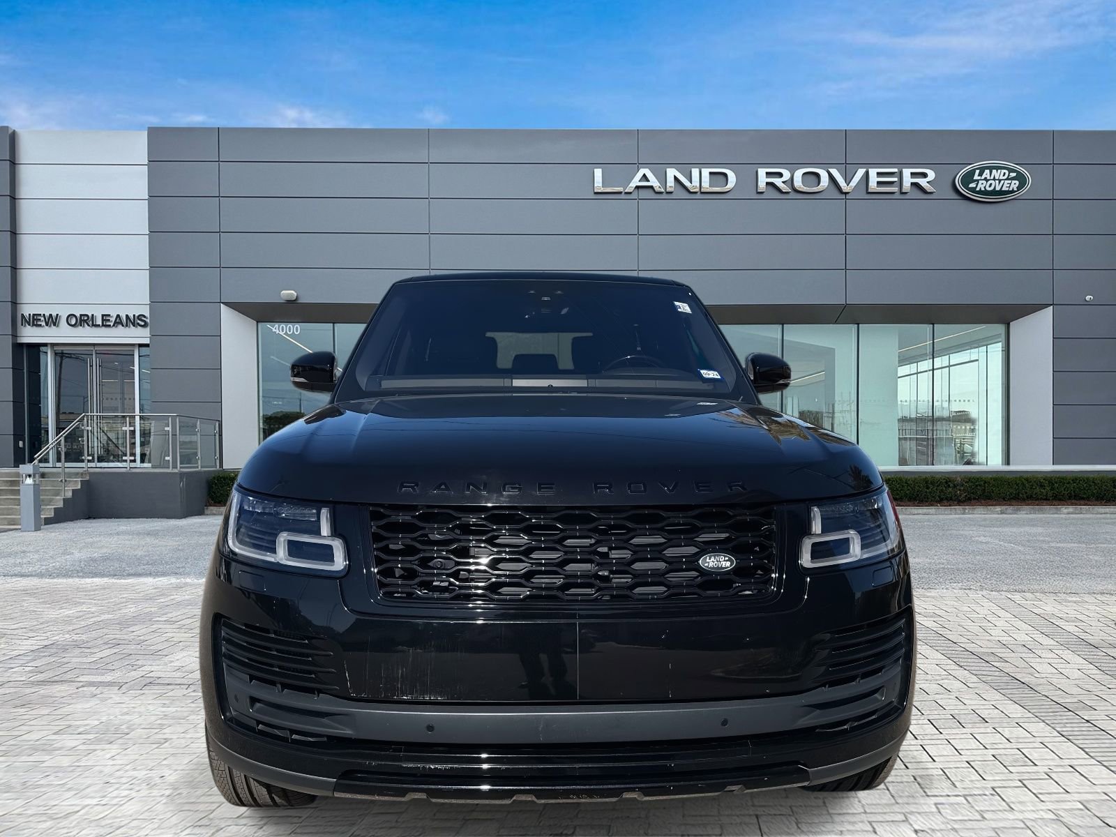 Used 2022 Land Rover Range Rover Westminster Edition image 4